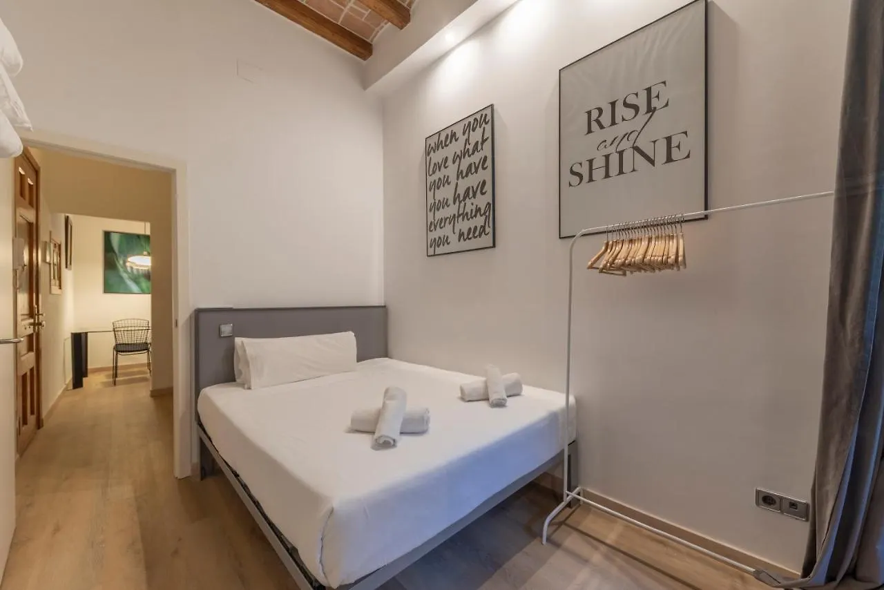 Centric Gracia Apartments Barcelona 0*,