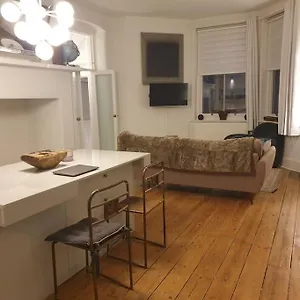 2 Spacious And Quiet One Bed In Central With Free Parking Brighton